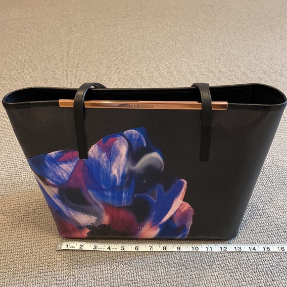 Ted Baker leather bag - Picture 9 of 10